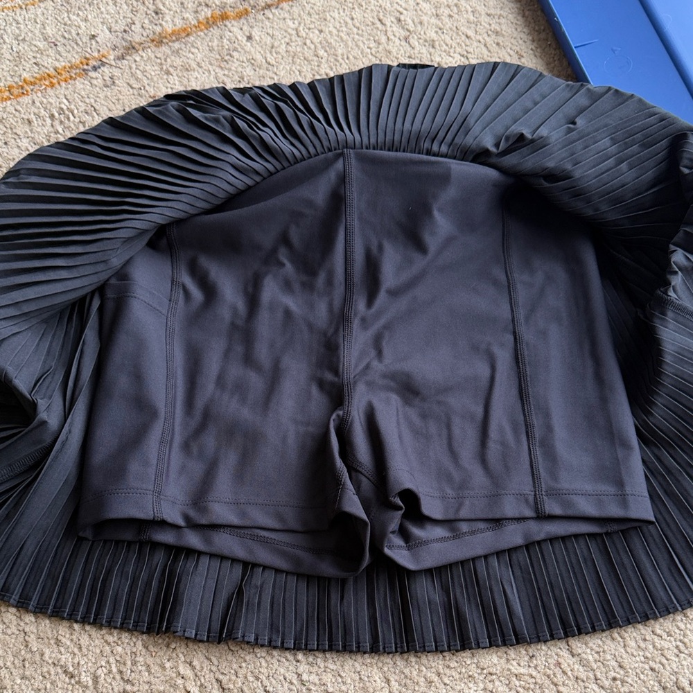 Extra High Waisted Stretch Tech Micro Pleated Sko… - image 2